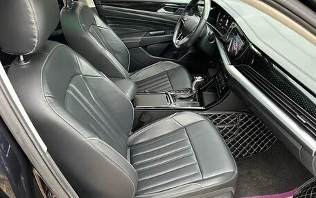 Volkswagen Passat B8 рестайлинг, 2022 год, 2 340 000 рублей, 19 фотография