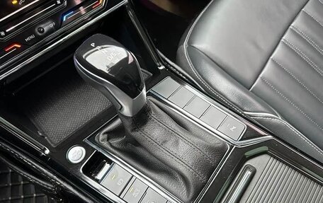 Volkswagen Passat B8 рестайлинг, 2022 год, 2 340 000 рублей, 26 фотография