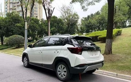 Toyota Yaris XP150 рестайлинг, 2021 год, 1 450 000 рублей, 6 фотография