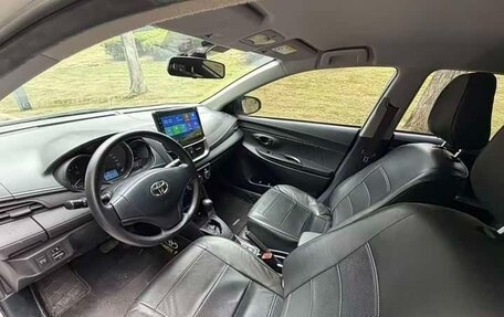Toyota Yaris XP150 рестайлинг, 2021 год, 1 450 000 рублей, 7 фотография