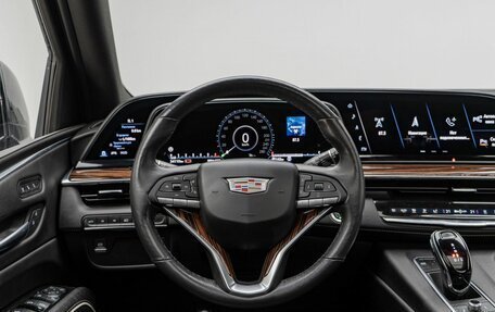 Cadillac Escalade V, 2021 год, 11 800 000 рублей, 26 фотография