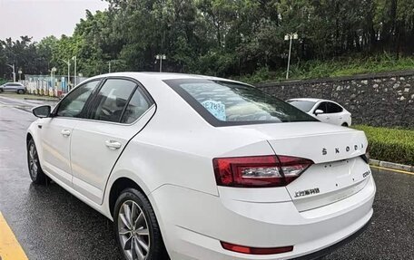 Skoda Octavia, 2021 год, 1 530 000 рублей, 4 фотография