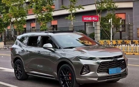 Chevrolet TrailBlazer, 2022 год, 1 670 000 рублей, 2 фотография