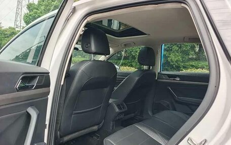 Volkswagen Lavida, 2022 год, 1 600 000 рублей, 6 фотография