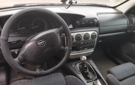 Opel Omega B, 1997 год, 200 000 рублей, 9 фотография