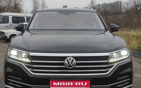 Volkswagen Touareg III, 2020 год, 9 000 000 рублей, 1 фотография