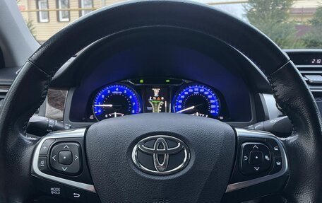 Toyota Camry, 2017 год, 1 990 000 рублей, 21 фотография