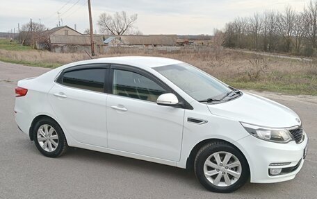KIA Rio III рестайлинг, 2015 год, 1 130 000 рублей, 10 фотография