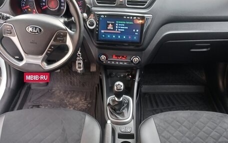 KIA Rio III рестайлинг, 2015 год, 1 130 000 рублей, 16 фотография