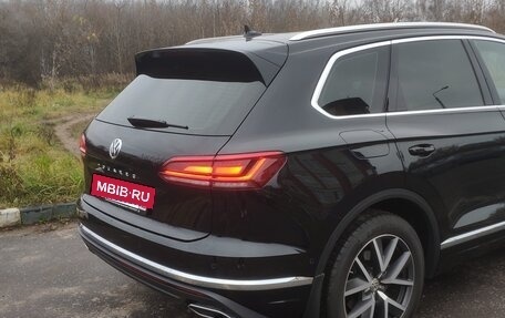 Volkswagen Touareg III, 2020 год, 9 000 000 рублей, 2 фотография