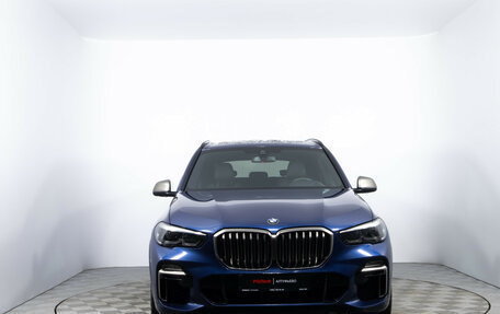 BMW X5, 2019 год, 6 570 000 рублей, 2 фотография