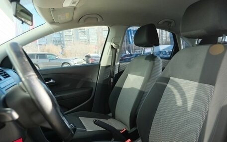 Volkswagen Polo VI (EU Market), 2012 год, 549 000 рублей, 17 фотография