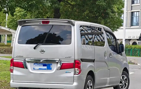 Nissan NV200, 2016 год, 1 355 000 рублей, 3 фотография