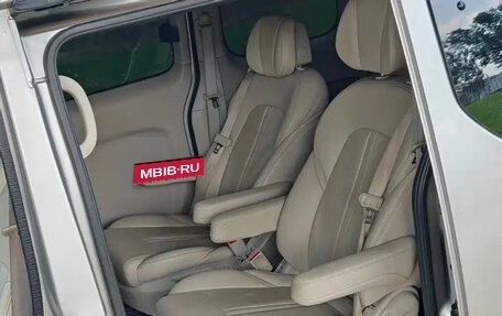 Nissan NV200, 2016 год, 1 355 000 рублей, 15 фотография