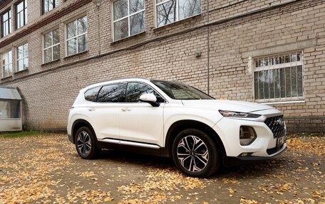 Hyundai Santa Fe IV, 2018 год, 2 299 000 рублей, 4 фотография