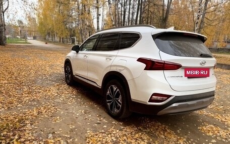 Hyundai Santa Fe IV, 2018 год, 2 299 000 рублей, 2 фотография