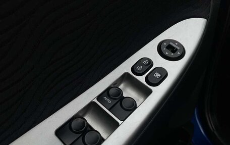 Hyundai Solaris II рестайлинг, 2012 год, 800 000 рублей, 15 фотография