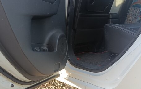 Renault Koleos I рестайлинг 2, 2012 год, 1 300 000 рублей, 19 фотография