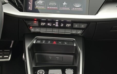 Audi A3, 2022 год, 1 900 000 рублей, 13 фотография