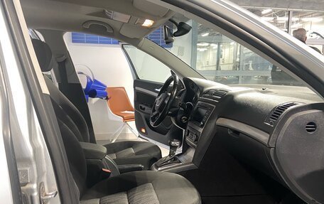 Skoda Octavia, 2010 год, 800 000 рублей, 9 фотография