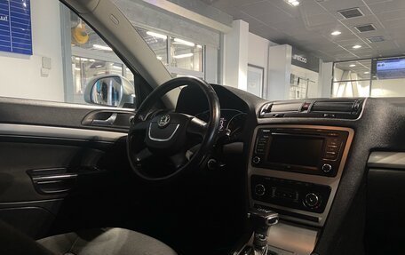 Skoda Octavia, 2010 год, 800 000 рублей, 24 фотография