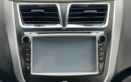 Hyundai Solaris II рестайлинг, 2011 год, 747 000 рублей, 10 фотография