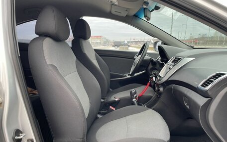 Hyundai Solaris II рестайлинг, 2011 год, 747 000 рублей, 16 фотография