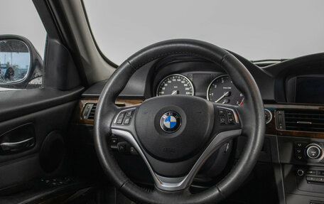 BMW 3 серия, 2011 год, 1 120 000 рублей, 15 фотография