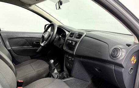 Renault Sandero II рестайлинг, 2019 год, 1 120 000 рублей, 12 фотография