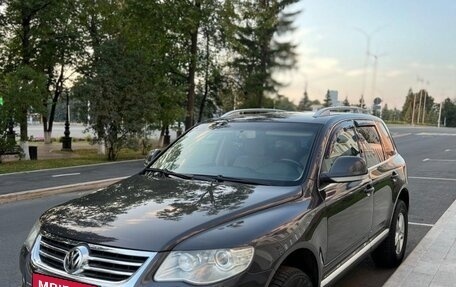 Volkswagen Touareg III, 2007 год, 1 250 000 рублей, 1 фотография