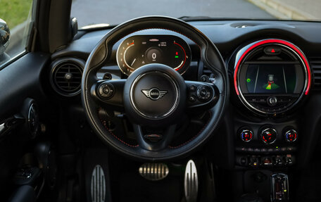 MINI Hatch, 2020 год, 3 190 000 рублей, 11 фотография