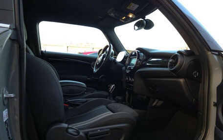 MINI Hatch, 2020 год, 3 190 000 рублей, 26 фотография