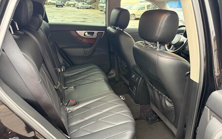 Infiniti FX II, 2012 год, 2 200 000 рублей, 17 фотография