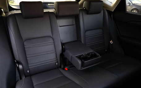 Lexus NX I, 2017 год, 3 399 000 рублей, 25 фотография