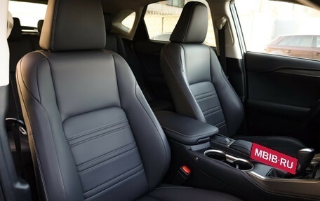 Lexus NX I, 2017 год, 3 399 000 рублей, 23 фотография