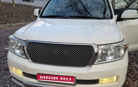 Toyota Land Cruiser 200, 2008 год, 3 000 000 рублей, 8 фотография