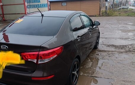 KIA Rio III рестайлинг, 2015 год, 870 000 рублей, 2 фотография