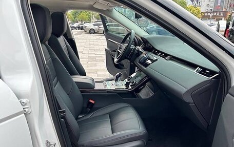 Land Rover Range Rover Evoque II, 2021 год, 4 499 999 рублей, 7 фотография