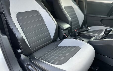 Volkswagen Jetta VI, 2012 год, 970 000 рублей, 9 фотография