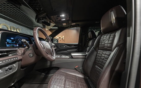 Cadillac Escalade V, 2022 год, 12 890 000 рублей, 10 фотография