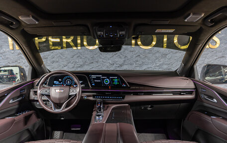 Cadillac Escalade V, 2022 год, 12 890 000 рублей, 9 фотография