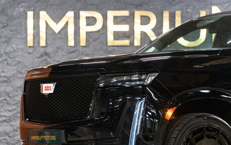 Cadillac Escalade V, 2022 год, 12 890 000 рублей, 4 фотография