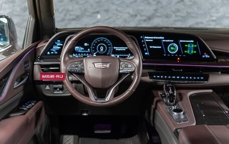 Cadillac Escalade V, 2022 год, 12 890 000 рублей, 13 фотография