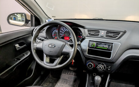 KIA Rio III рестайлинг, 2012 год, 930 000 рублей, 25 фотография
