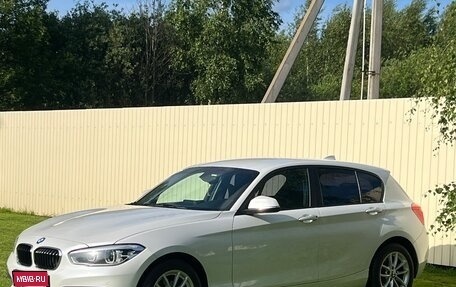 BMW 1 серия, 2017 год, 1 900 000 рублей, 1 фотография