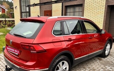 Volkswagen Tiguan II, 2016 год, 1 980 000 рублей, 3 фотография