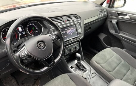 Volkswagen Tiguan II, 2016 год, 1 980 000 рублей, 9 фотография