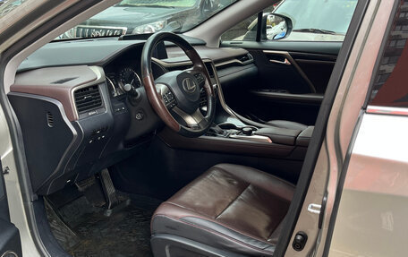 Lexus RX IV рестайлинг, 2017 год, 3 850 000 рублей, 9 фотография