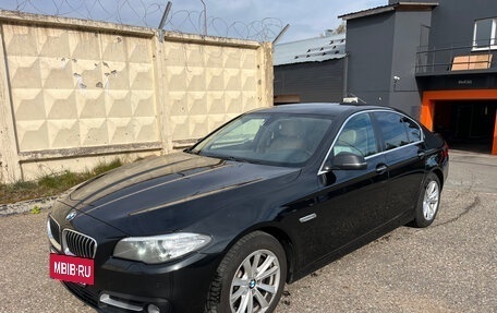 BMW 5 серия, 2014 год, 2 300 000 рублей, 2 фотография