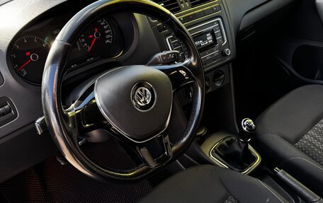 Volkswagen Polo VI (EU Market), 2016 год, 1 075 000 рублей, 8 фотография